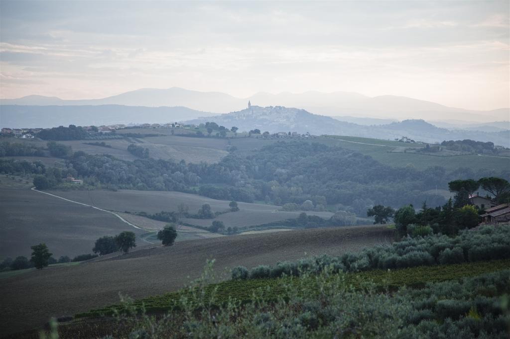 Colle San Giovanni Todi Eksteriør bilde